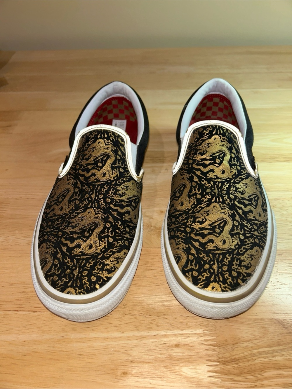 Vans Skate Slip-On Lunar New Year Dragon Black Gold - Size 8.5 Mens / EU 41